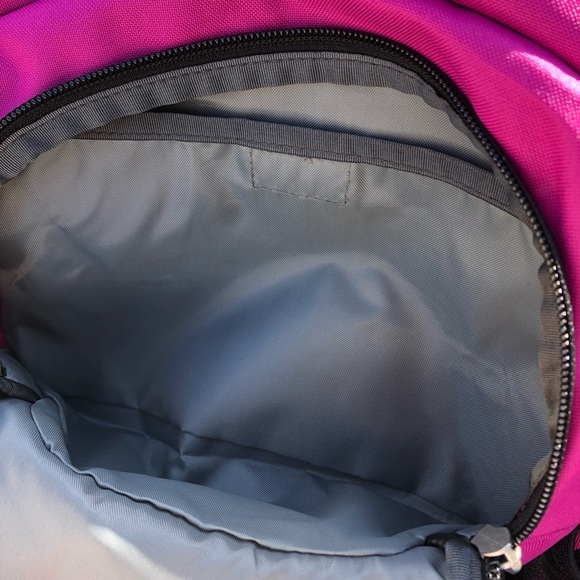 NWT The North Face 29L Pivoter Backpack Purple - Picture 7 of 9